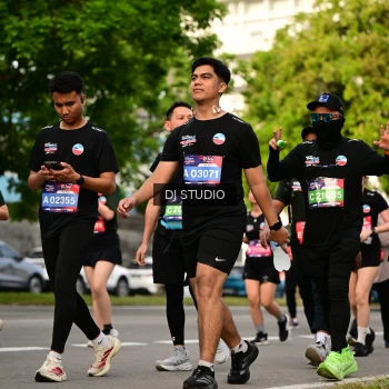 Runner Photo 4039119