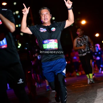Runner Photo 4039205