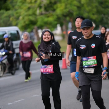 Runner Photo 4039294
