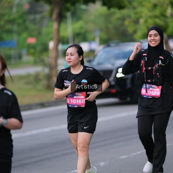Runner Photo 4039366