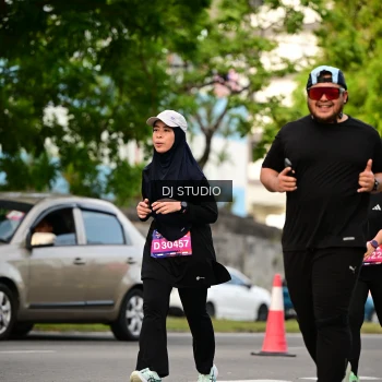Runner Photo 4039368