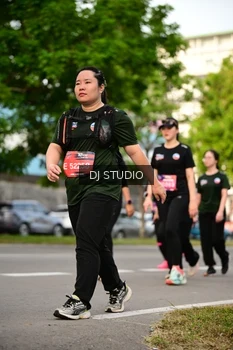 Runner Photo 4039400