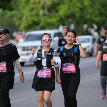 Runner Photo 4039431