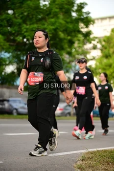 Runner Photo 4039434