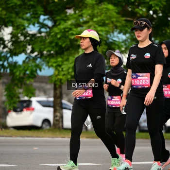 Runner Photo 4039444