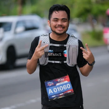 Runner Photo 4039499