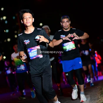 Runner Photo 4039504