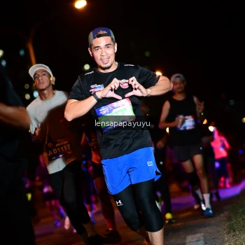 Runner Photo 4039573