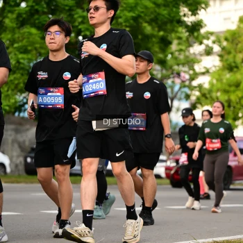 Runner Photo 4039617