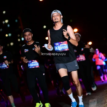 Runner Photo 4039624