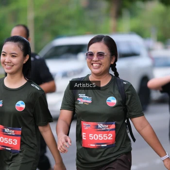 Runner Photo 4039634