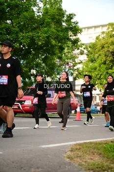 Runner Photo 4039644