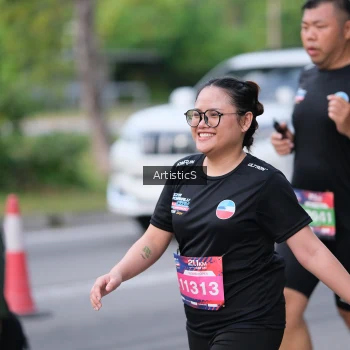Runner Photo 4039658