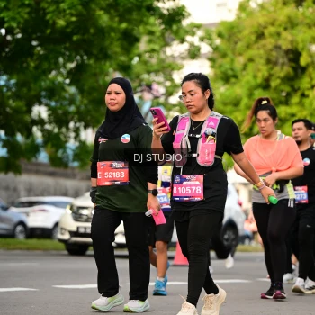 Runner Photo 4039675