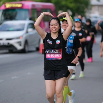 Runner Photo 4039681