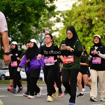 Runner Photo 4039684