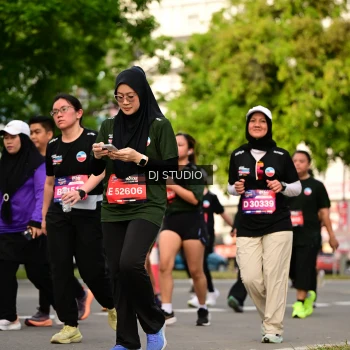 Runner Photo 4039701