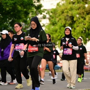 Runner Photo 4039711