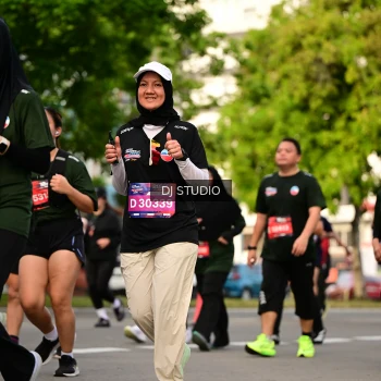 Runner Photo 4039746