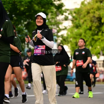 Runner Photo 4039754