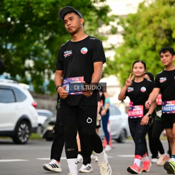 Runner Photo 4039793