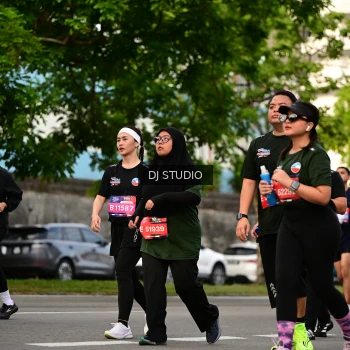 Runner Photo 4039799