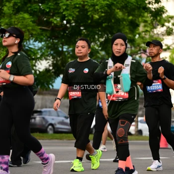 Runner Photo 4039815