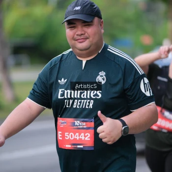 Runner Photo 4039820
