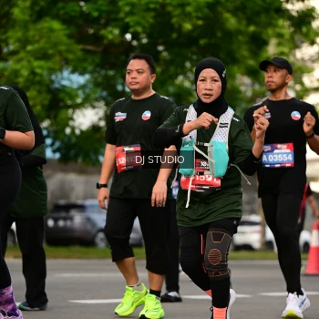 Runner Photo 4039823