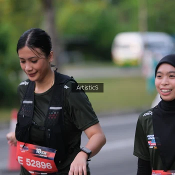 Runner Photo 4039837