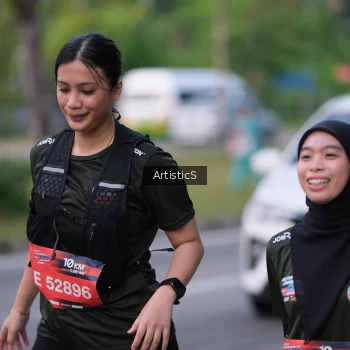 Runner Photo 4039844