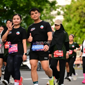 Runner Photo 4039846