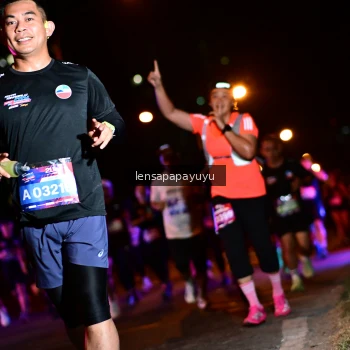 Runner Photo 4039853