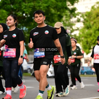Runner Photo 4039855