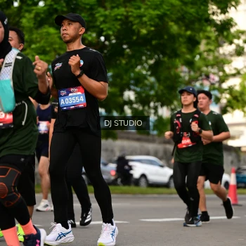 Runner Photo 4039867
