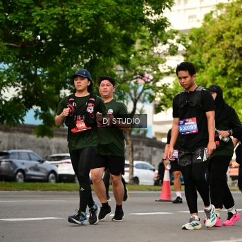 Runner Photo 4039885