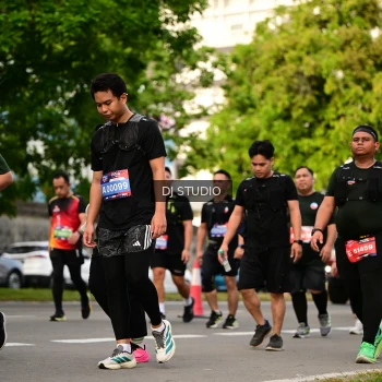 Runner Photo 4039919