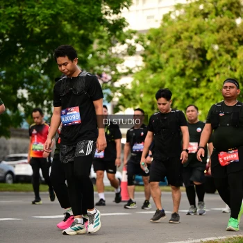 Runner Photo 4039926