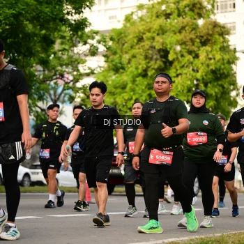 Runner Photo 4039938
