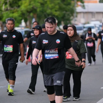 Runner Photo 4040003