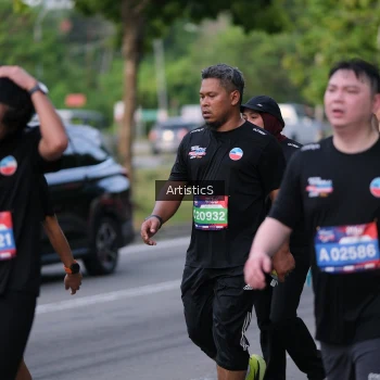 Runner Photo 4040018