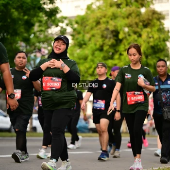 Runner Photo 4040034