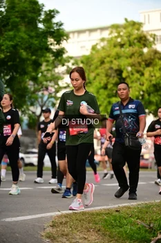 Runner Photo 4040063