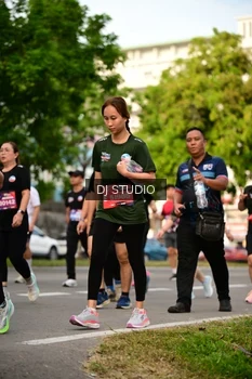 Runner Photo 4040094