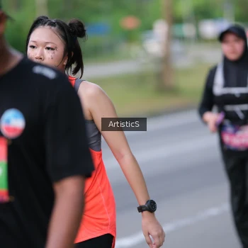 Runner Photo 4040131