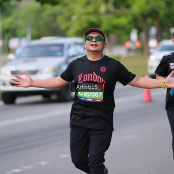 Runner Photo 4040215