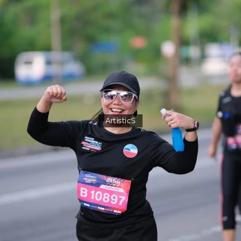 Runner Photo 4040352