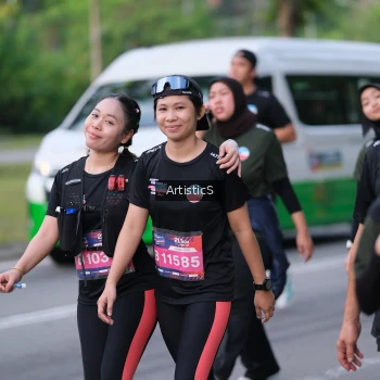 Runner Photo 4040375