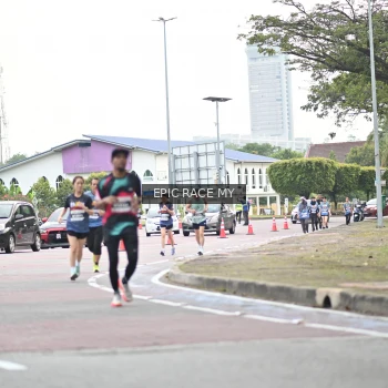 Runner Photo 4040574