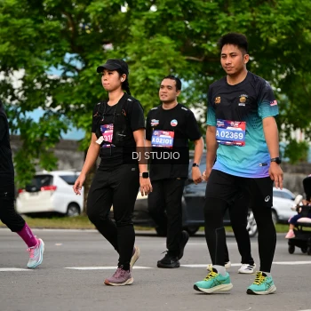 Runner Photo 4040576